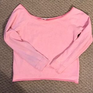 Victoria’s Secret off shoulder pink crew SS